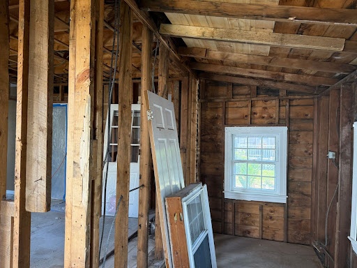  for Ivancho Récords in Lawrence, MA