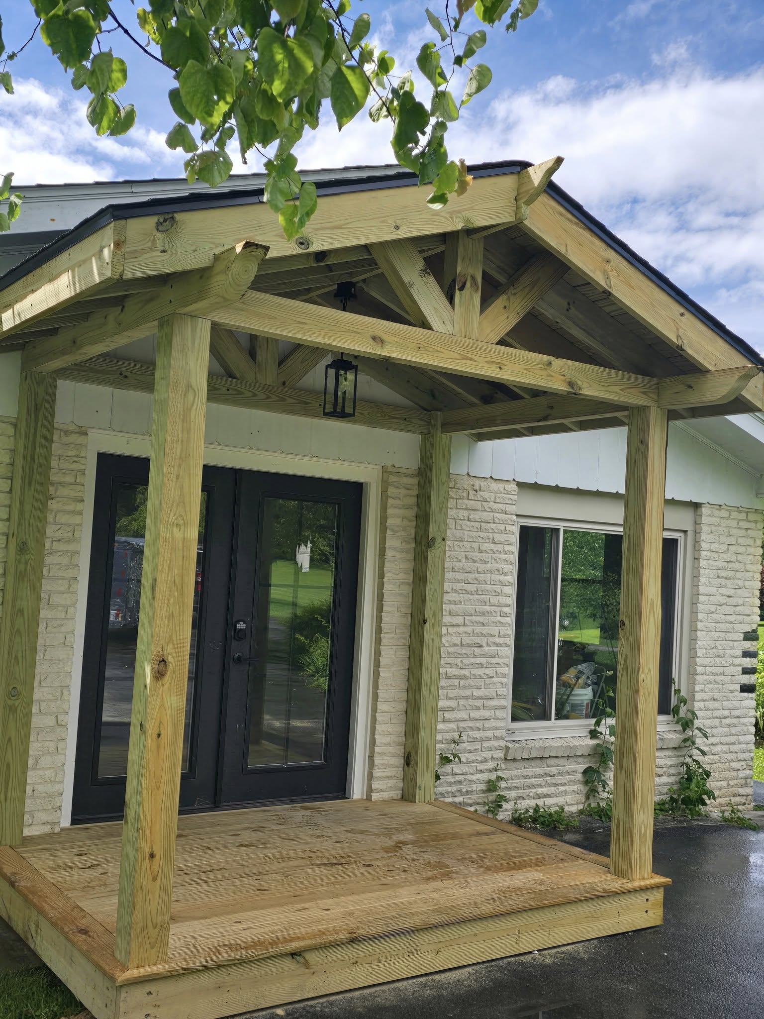 New Construction & Remodeling company Shelton’s Construction in London, KY