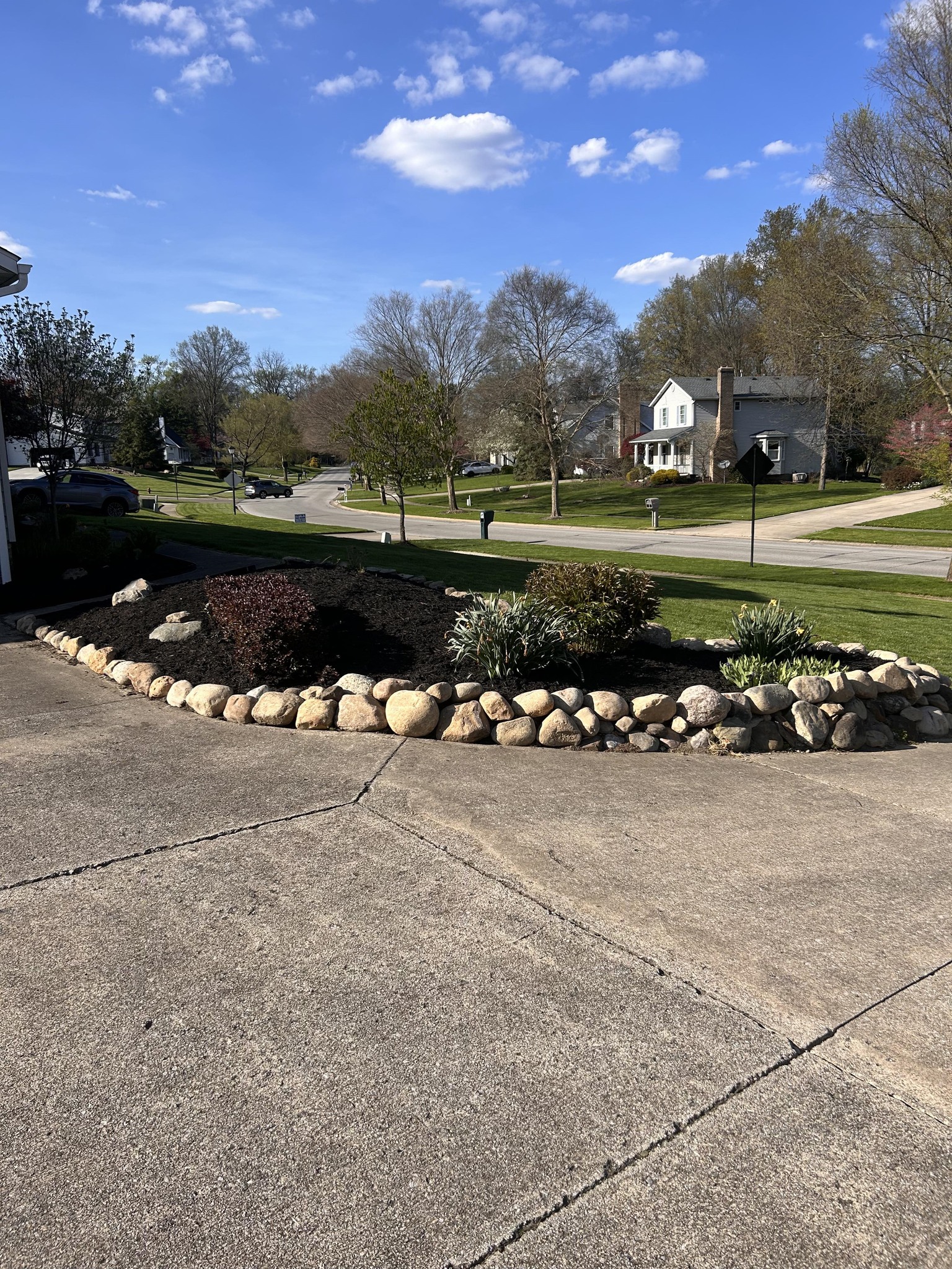 Landscaping company Next Level Outdoor Services in Akron, OH