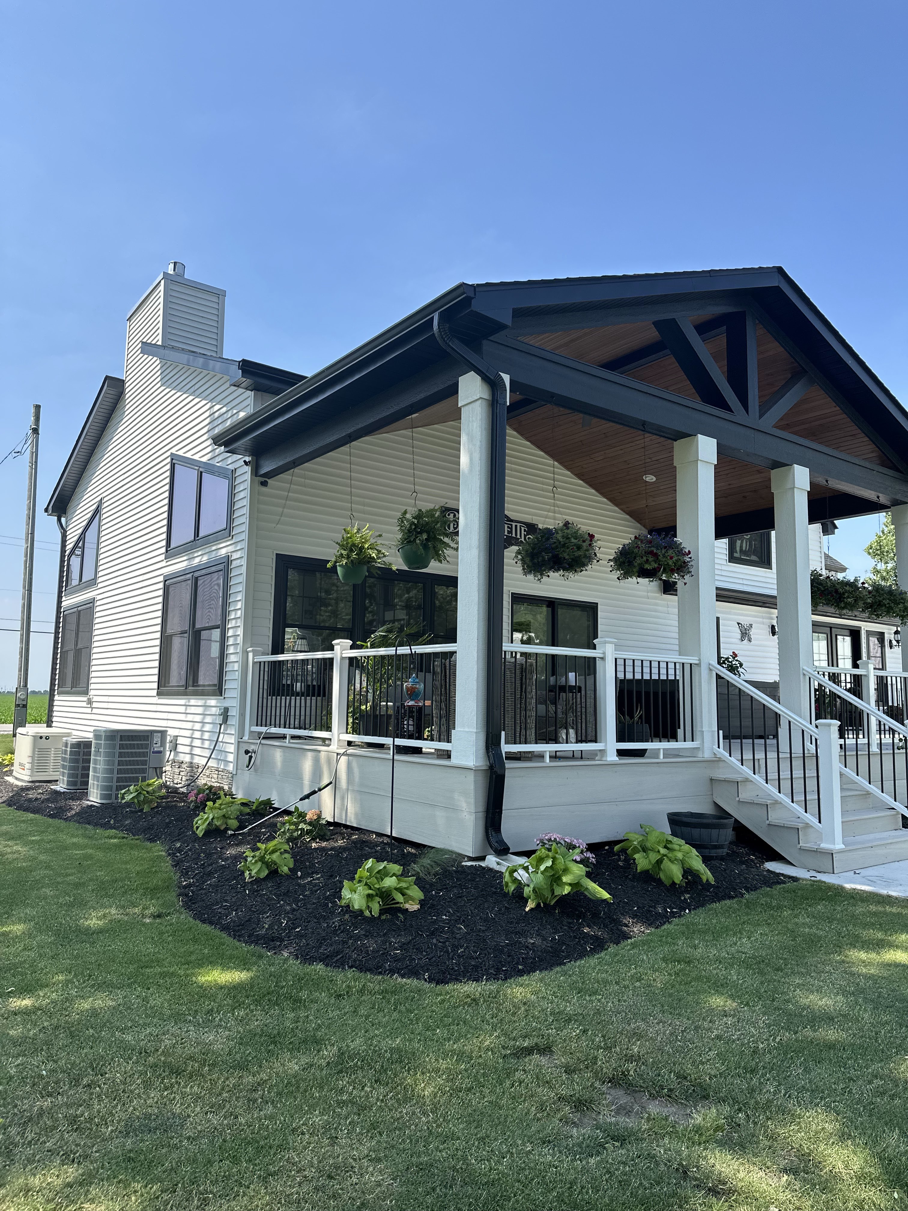 Kamps Construction team in Beecher, IL - people or person