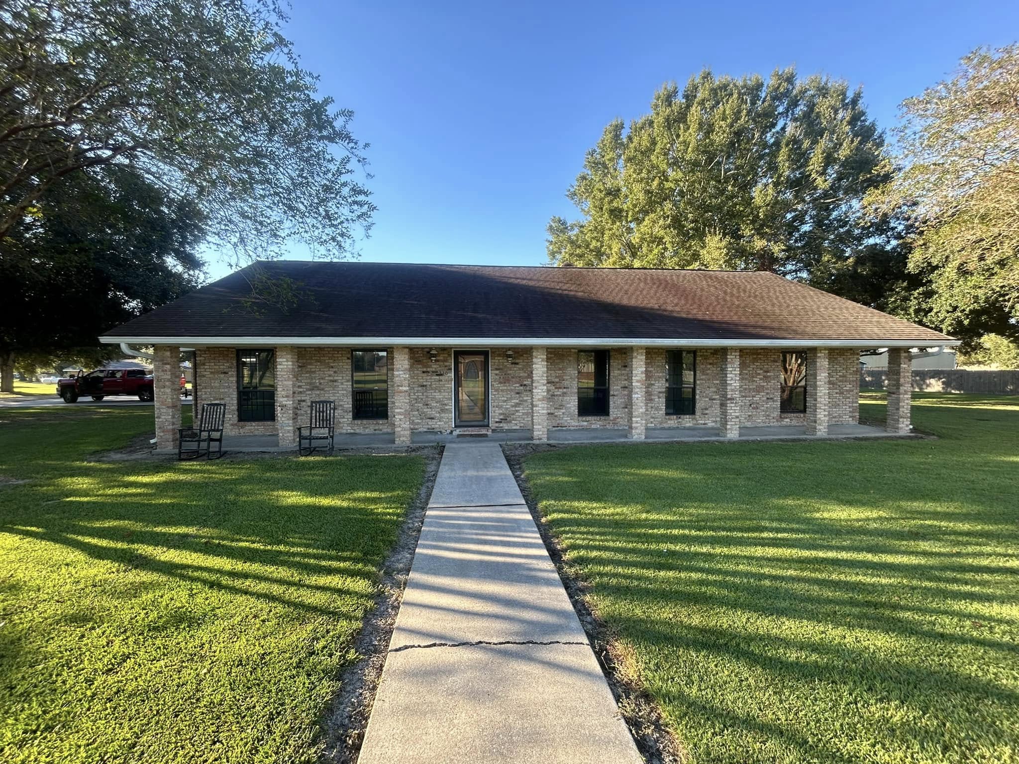 Well Hung Windows & More team in Hot Springs, AR - people or person