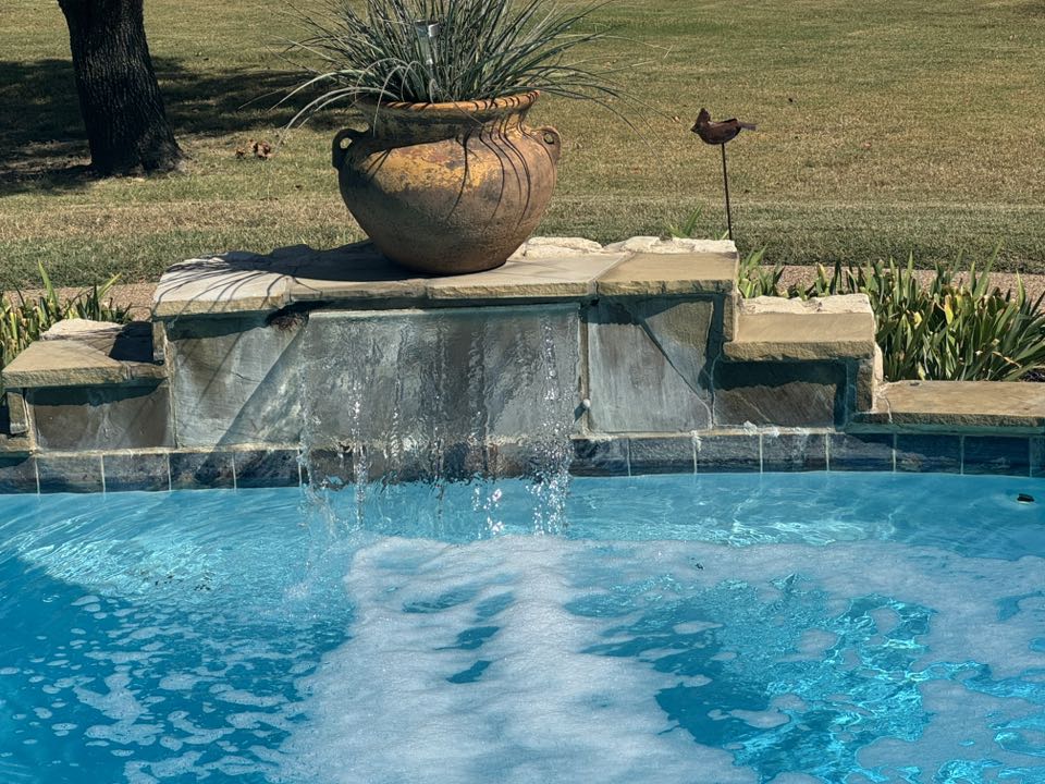  for Black Diamond Custom Pools LLC in Azle, TX