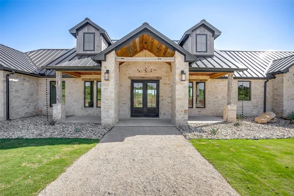  for Granbury Stone Industries in Granbury, TX