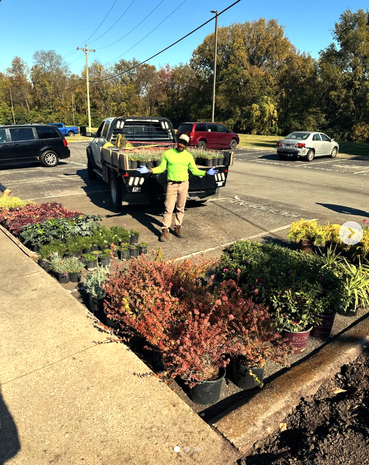  for DH Lawn Care in Nashville, TN