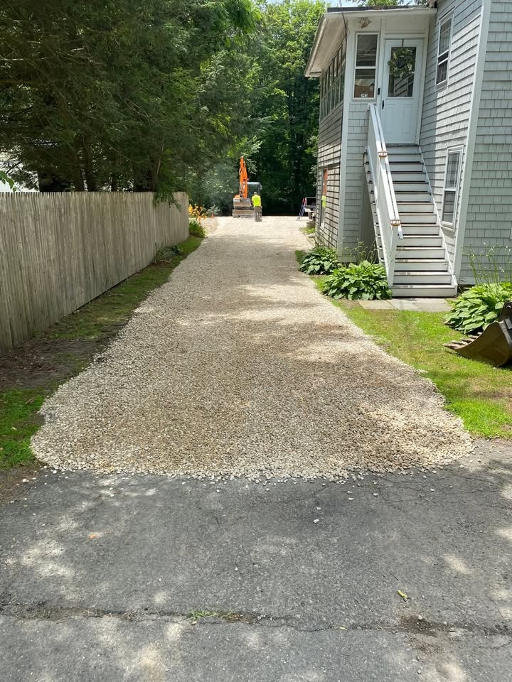  for Davis Services  in Bethany, CT