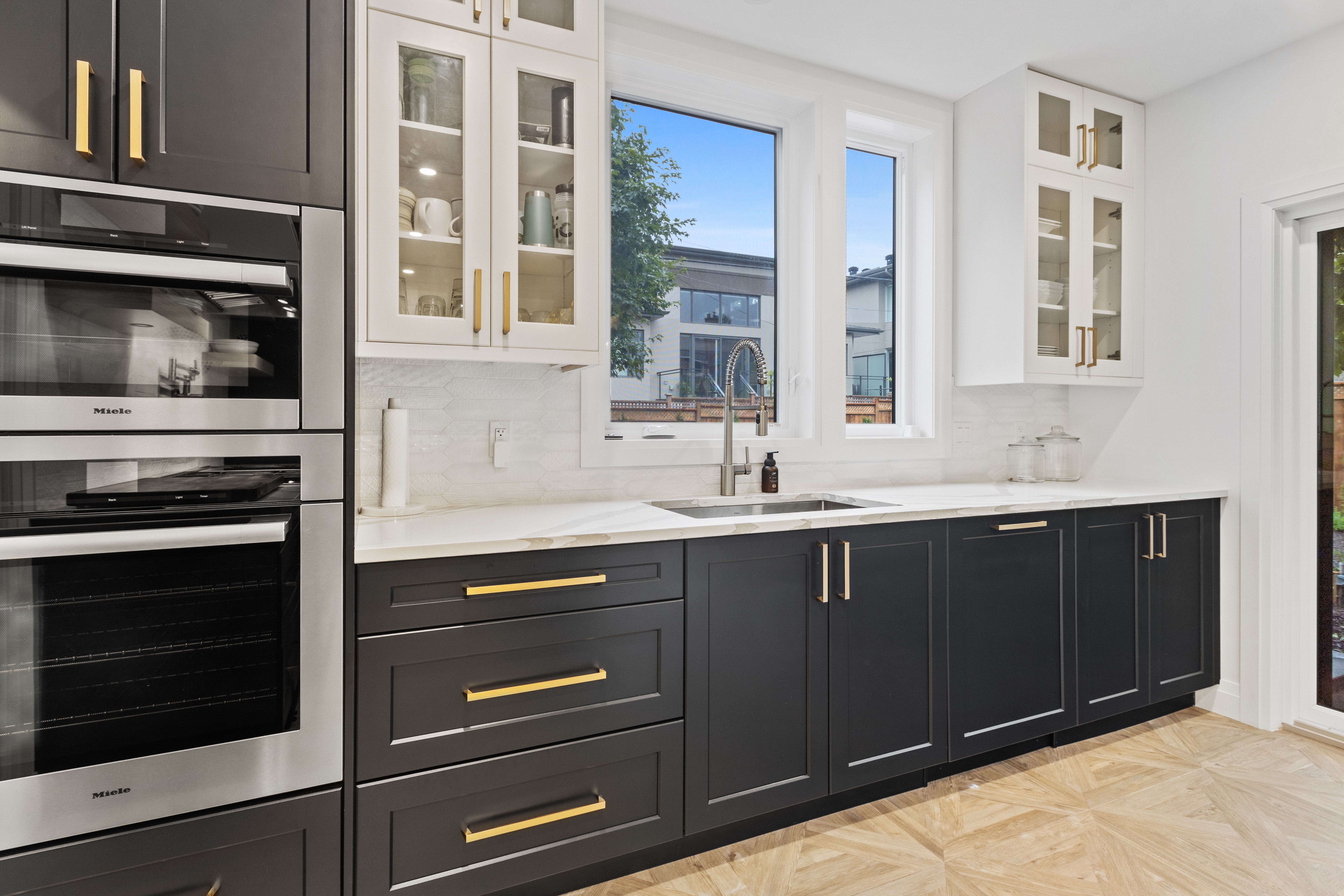 Thomas Building Service LLC  team in Cincinnati, OH - people or person