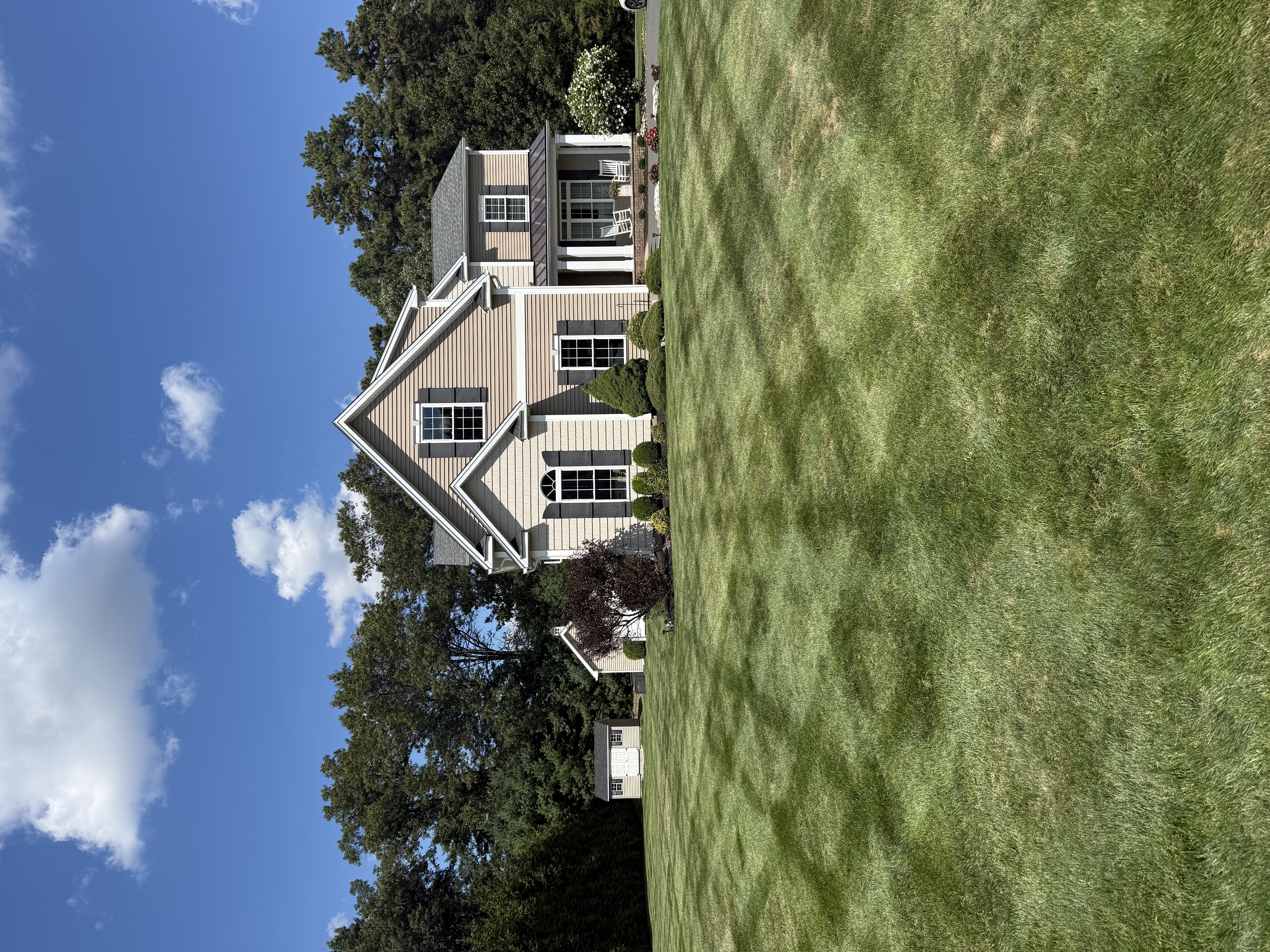 Landscaping company Blades of Glory LLC in Cheshire, CT