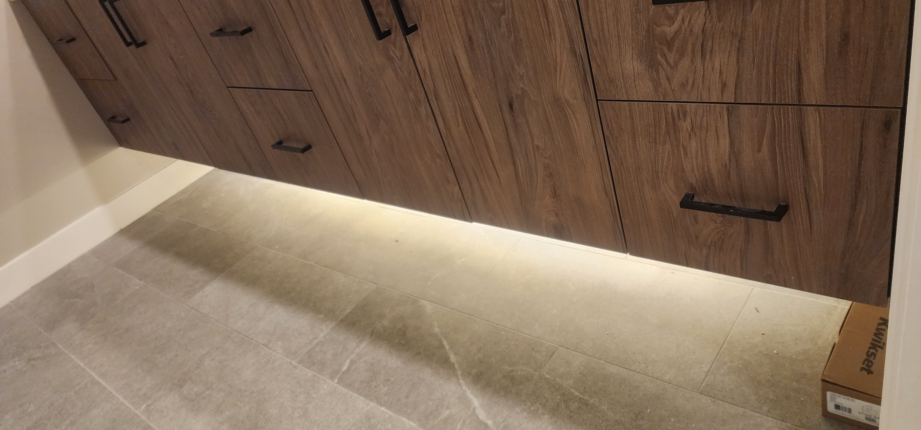  for LV Innovations in Phoenix, AZ