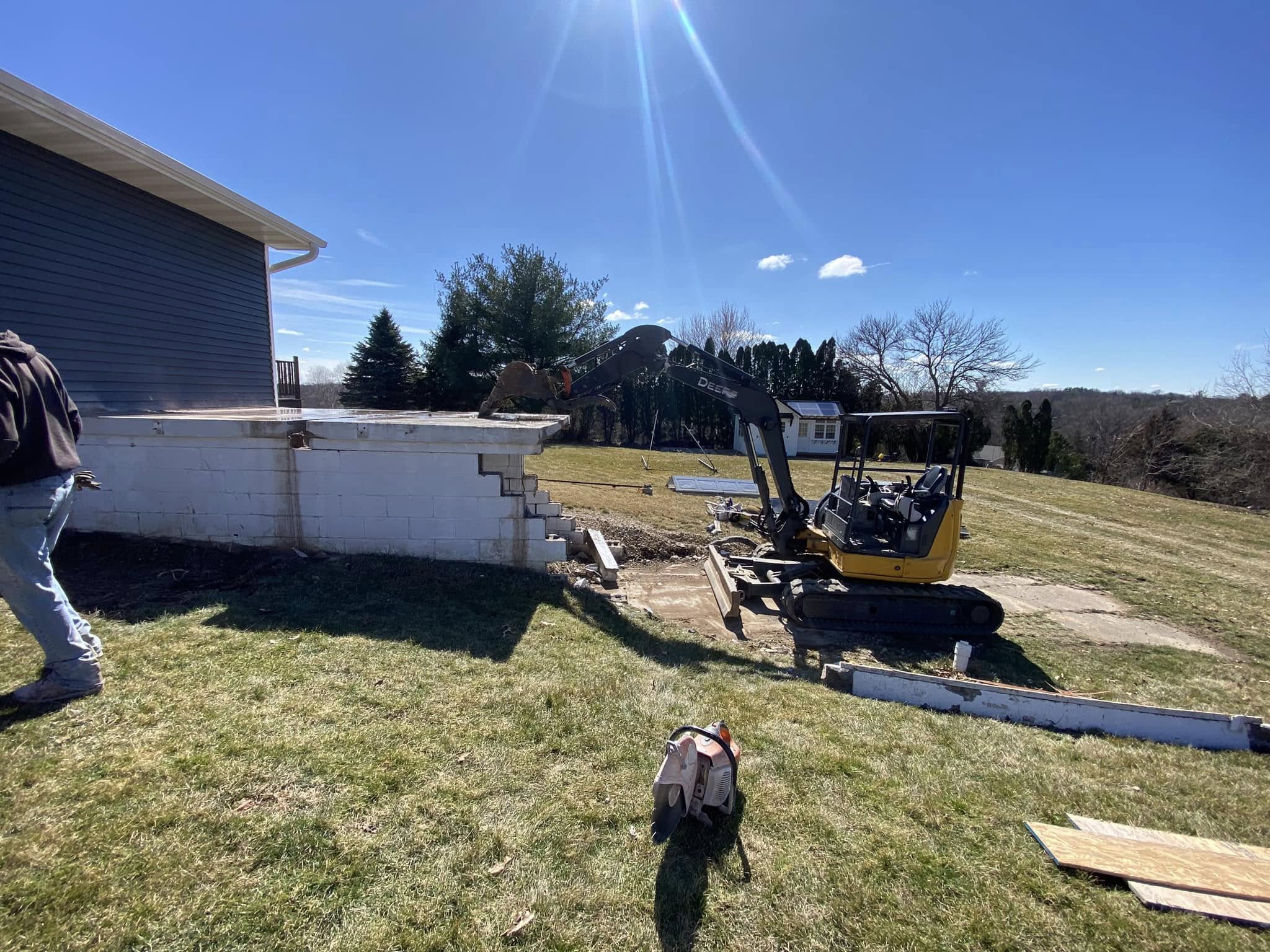 Excavating contractor company TDC Excavating in Dubuque, IA