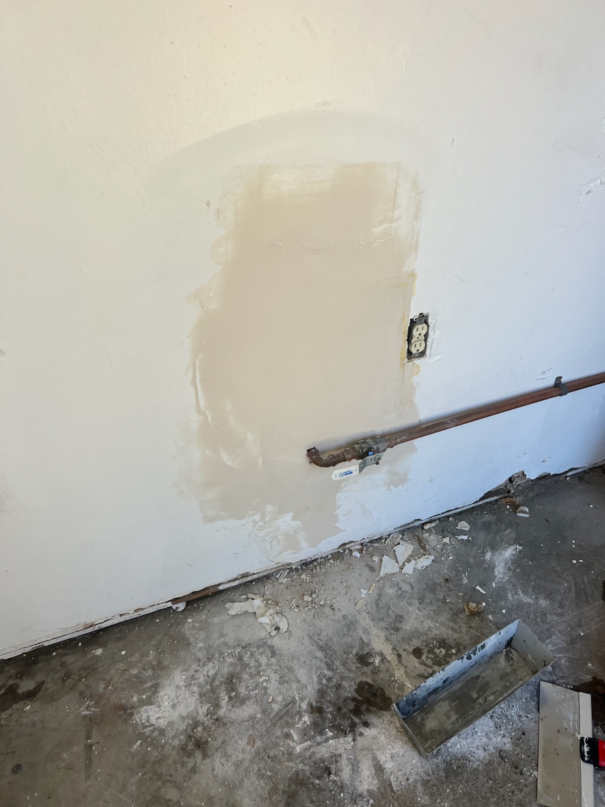  for Resurrected Designs Construction in Lakewood, CA