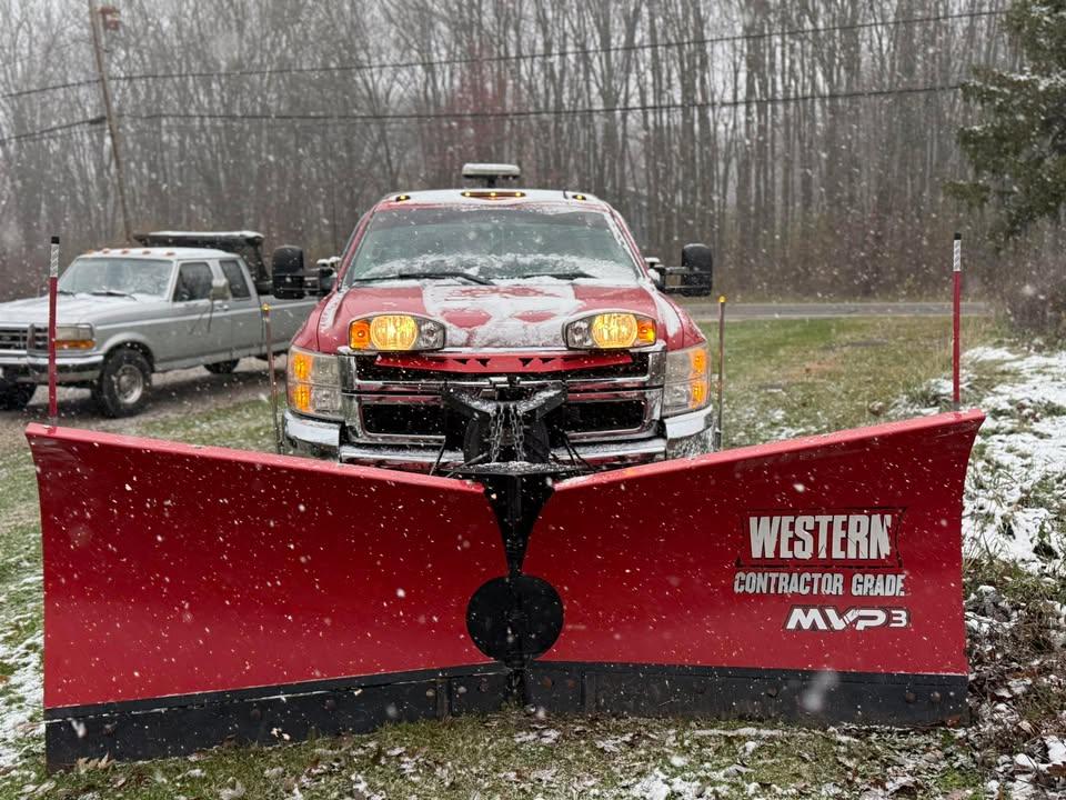  for F&R Landscapes in Lagrange, OH