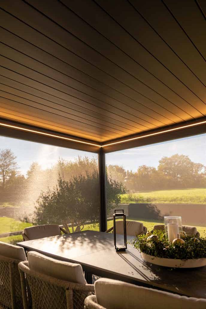 Infrared heater and LED strip under PERGOLUX louvers