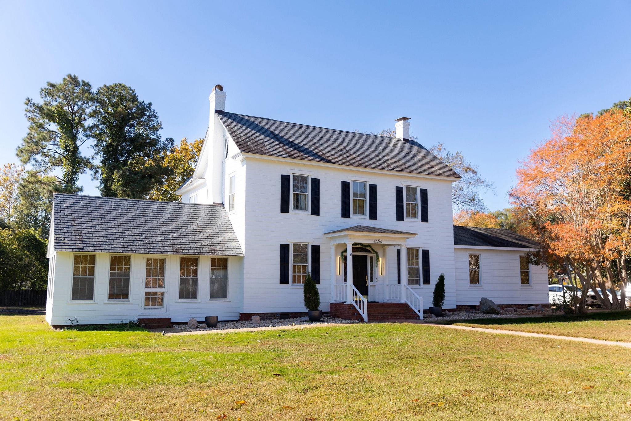 Wellness Center company House of Ren in Gloucester, VA