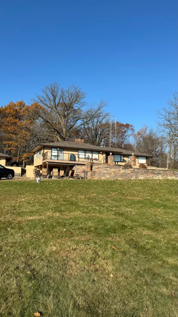 painter and home renovation service company Trinity Painting & Renewal Services in Mora, MN