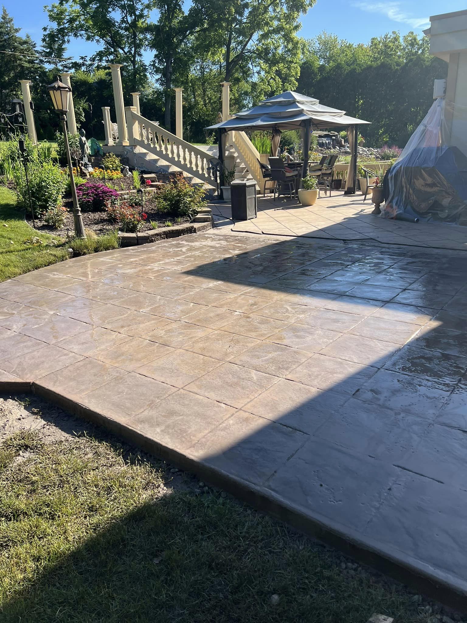 Construction & Remodeling company Luna Dynasty Concrete in Chicago, IL