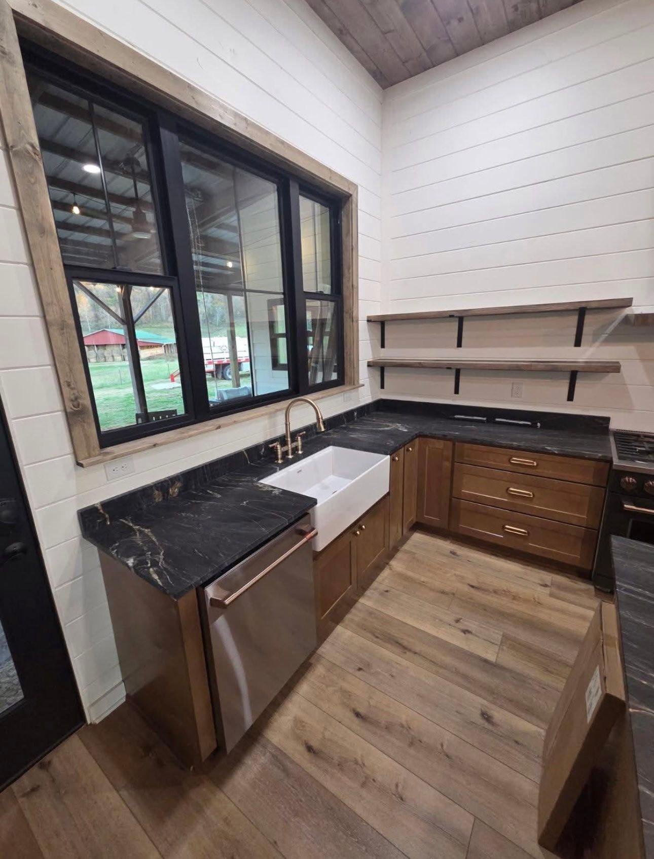  for Harris Construction Services in Maryville, TN