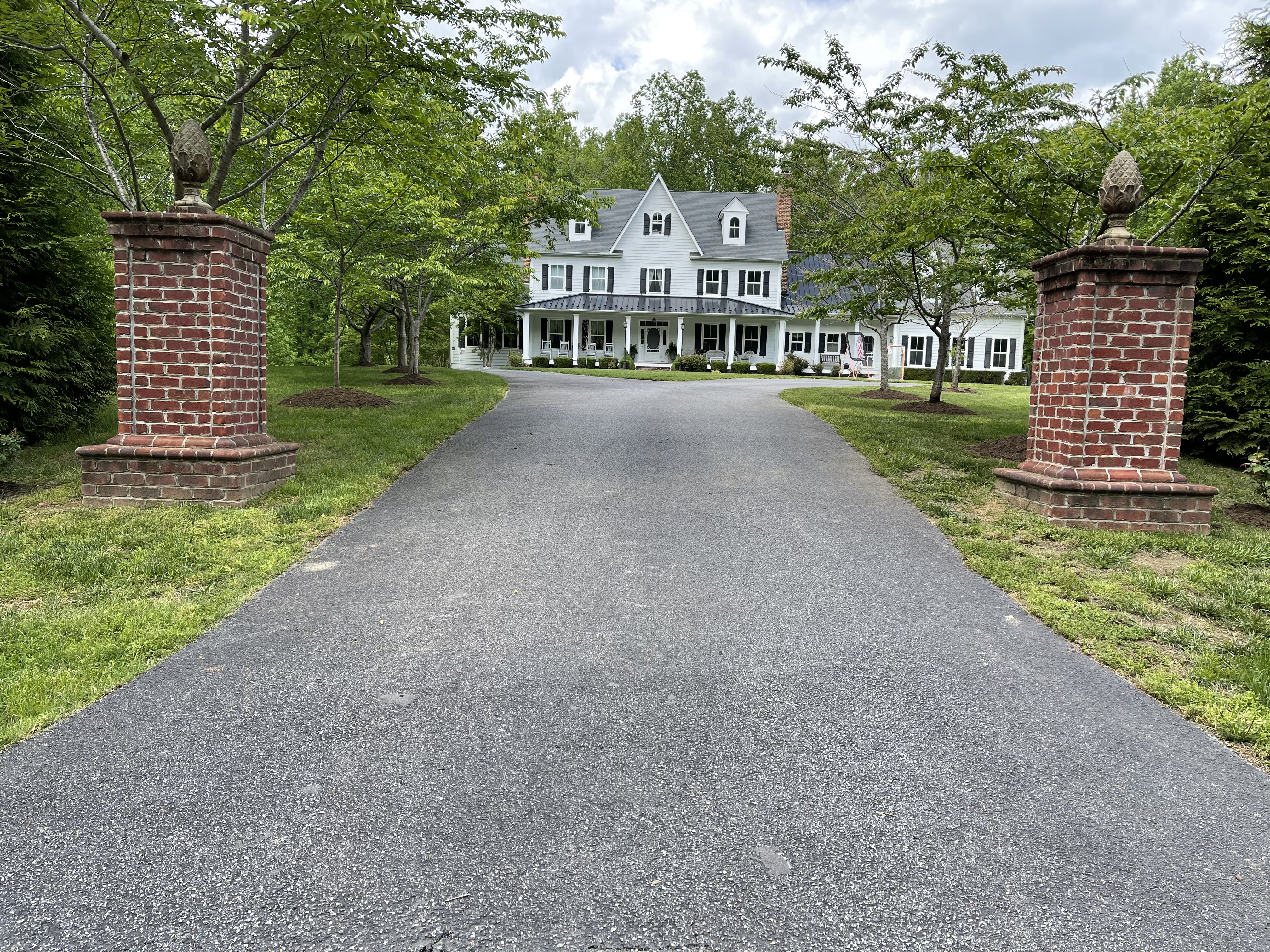  for Hurley's Cutz in Saint Leonard, MD