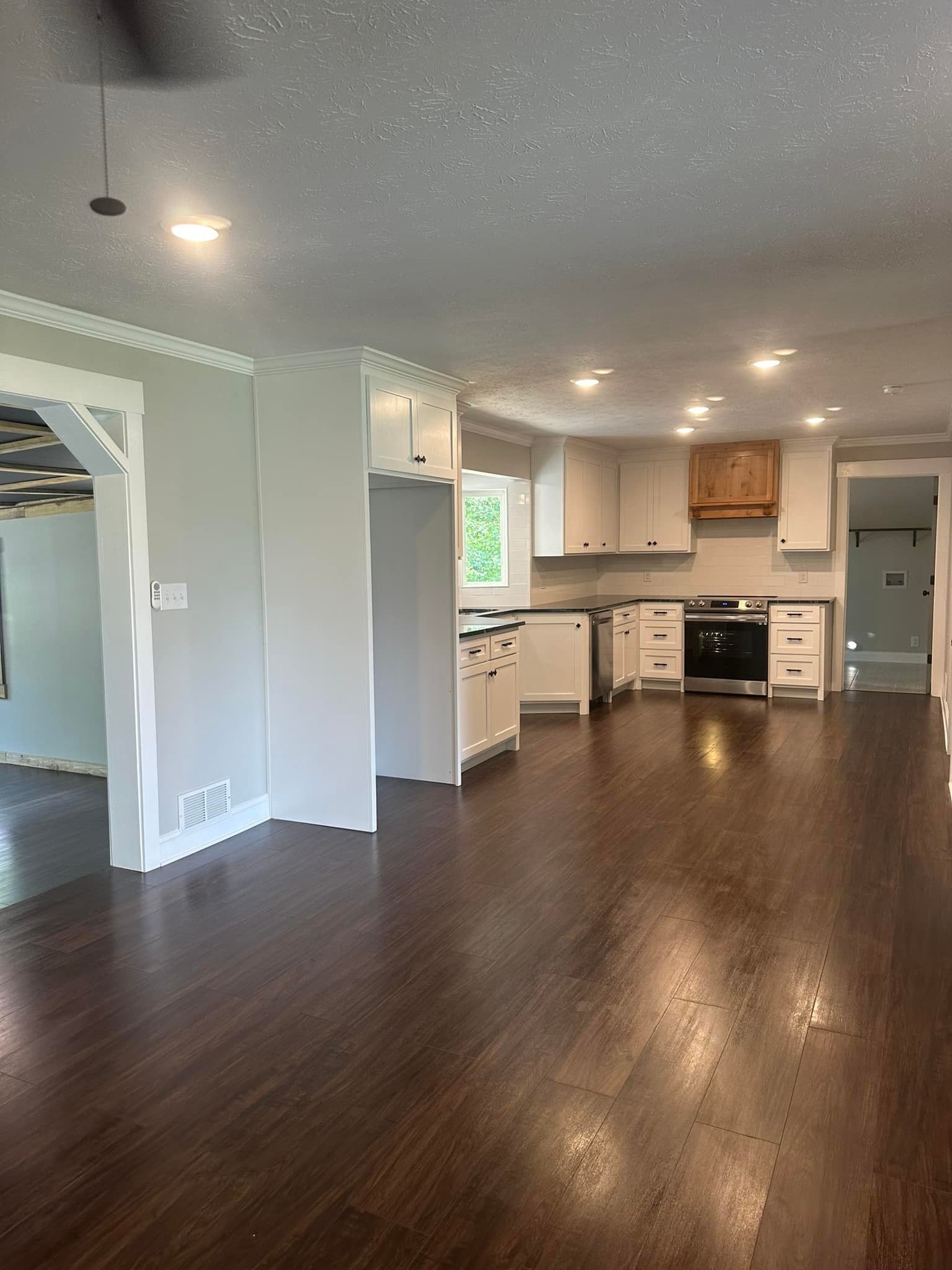 Construction & Remodeling Company company LMB Construction in Dallas, GA