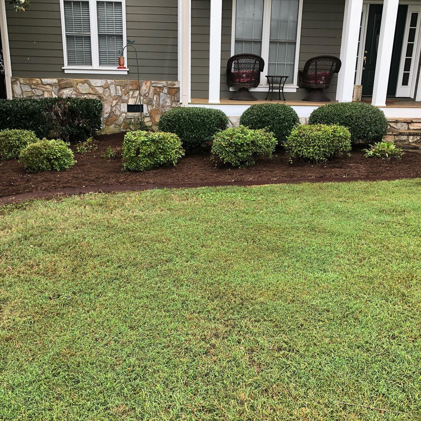 Landscaping & Hardscaping company Grandview Lawn Care in Norwood, NC