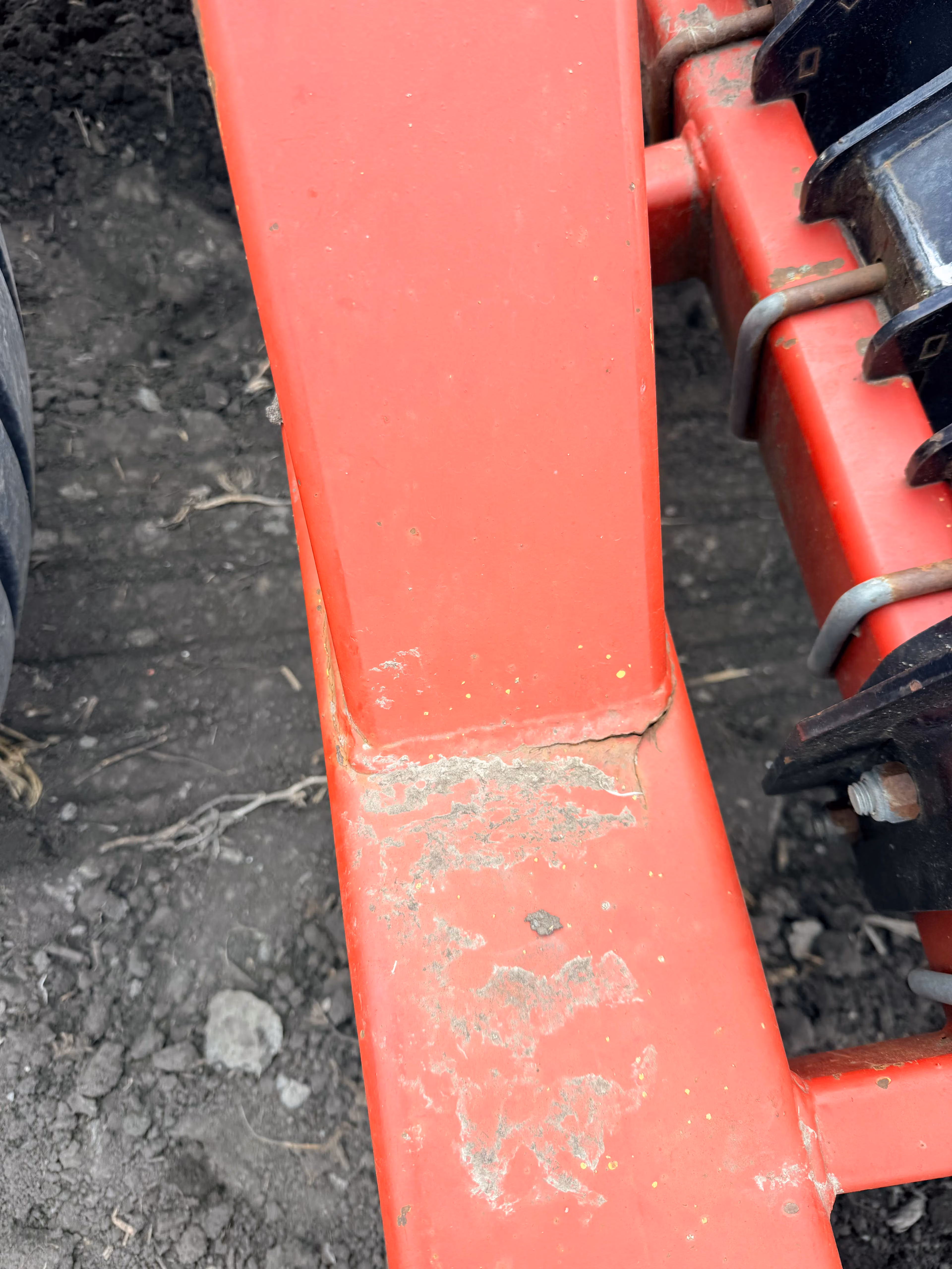 Air Seeder Frame Crack Repair Right in the Field Near Argusville
