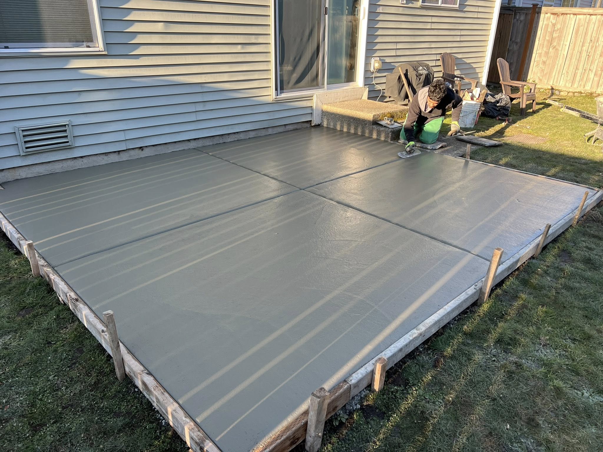 Solid Concrete Contractor  team in Tacoma, WA - people or person