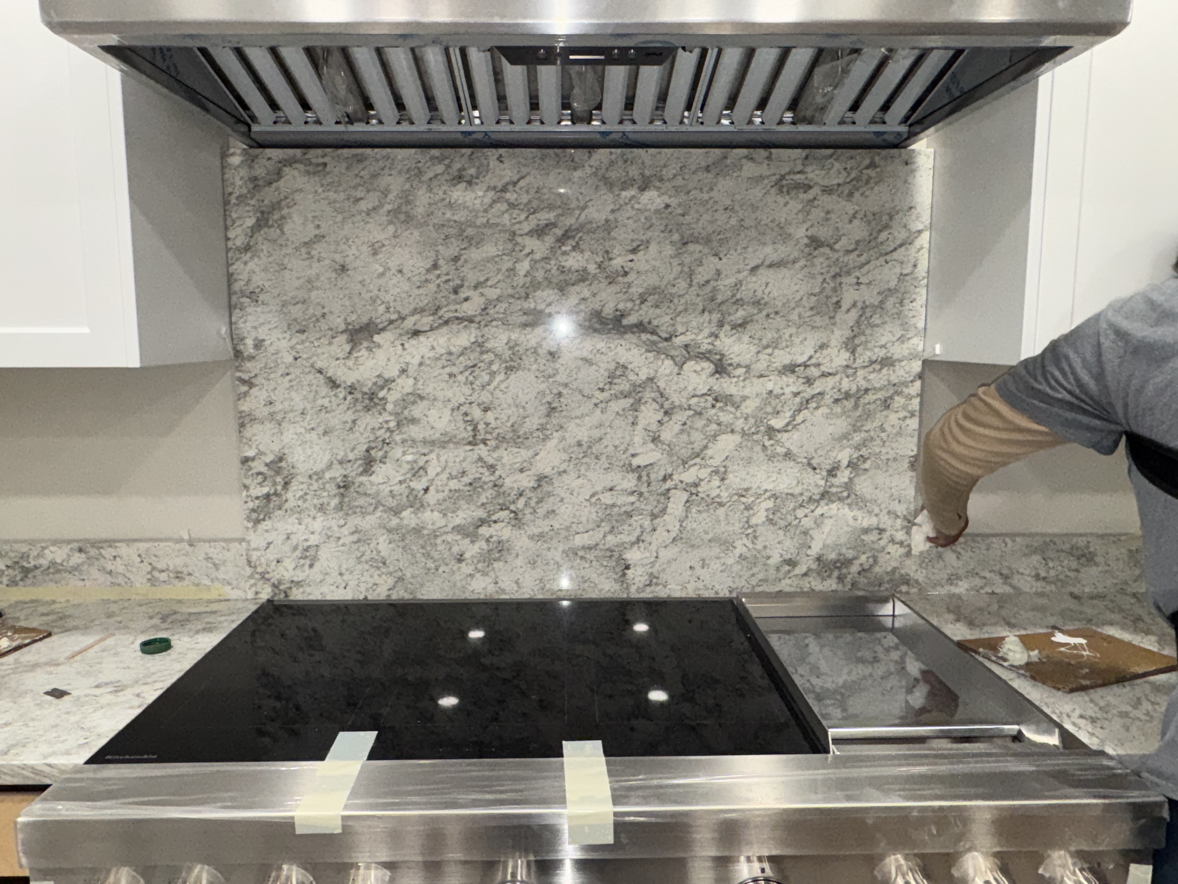 Large-format porcelain tile kitchen floor