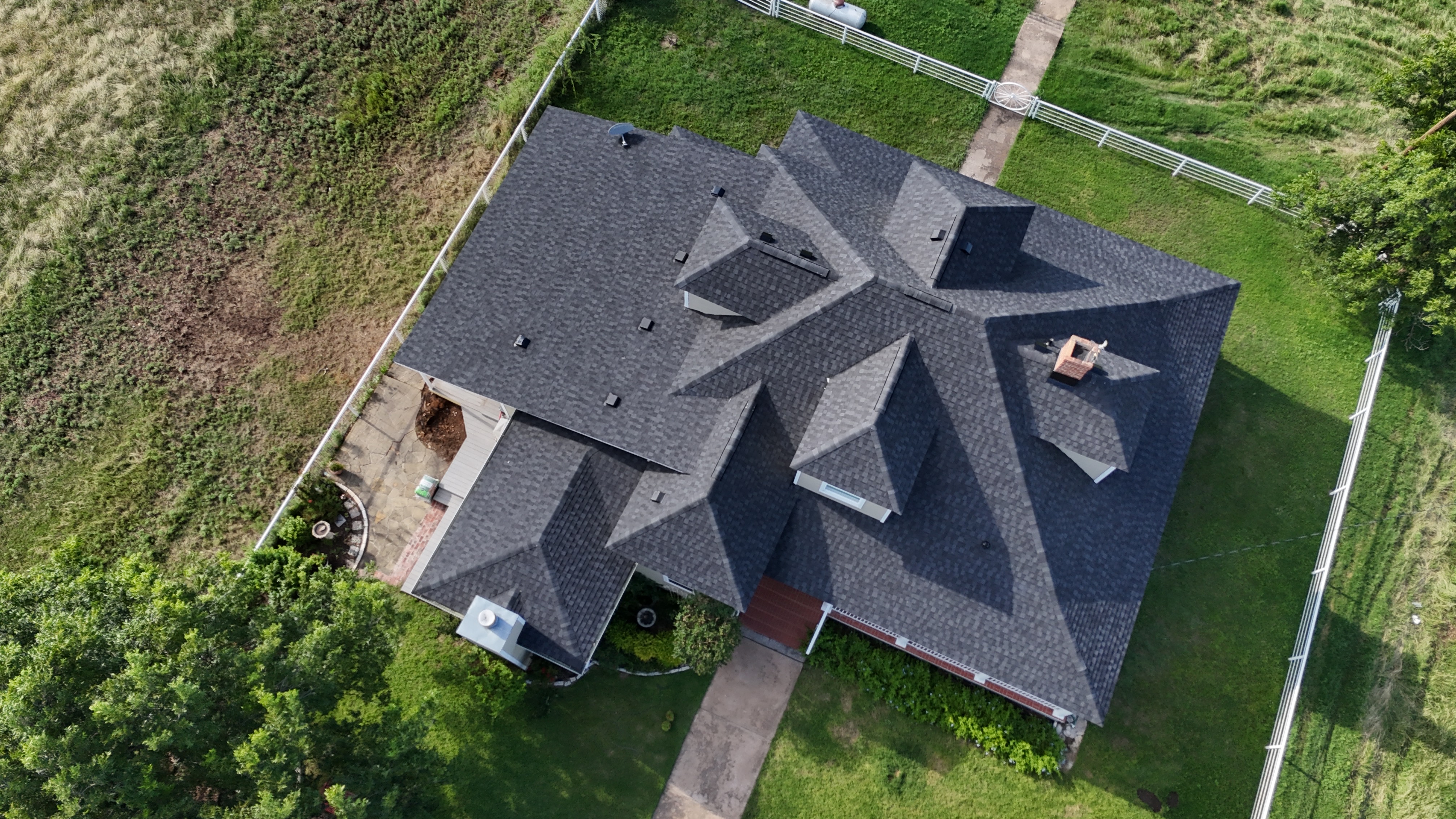  for Barcenas Roofing & Remodeling in San Saba, TX