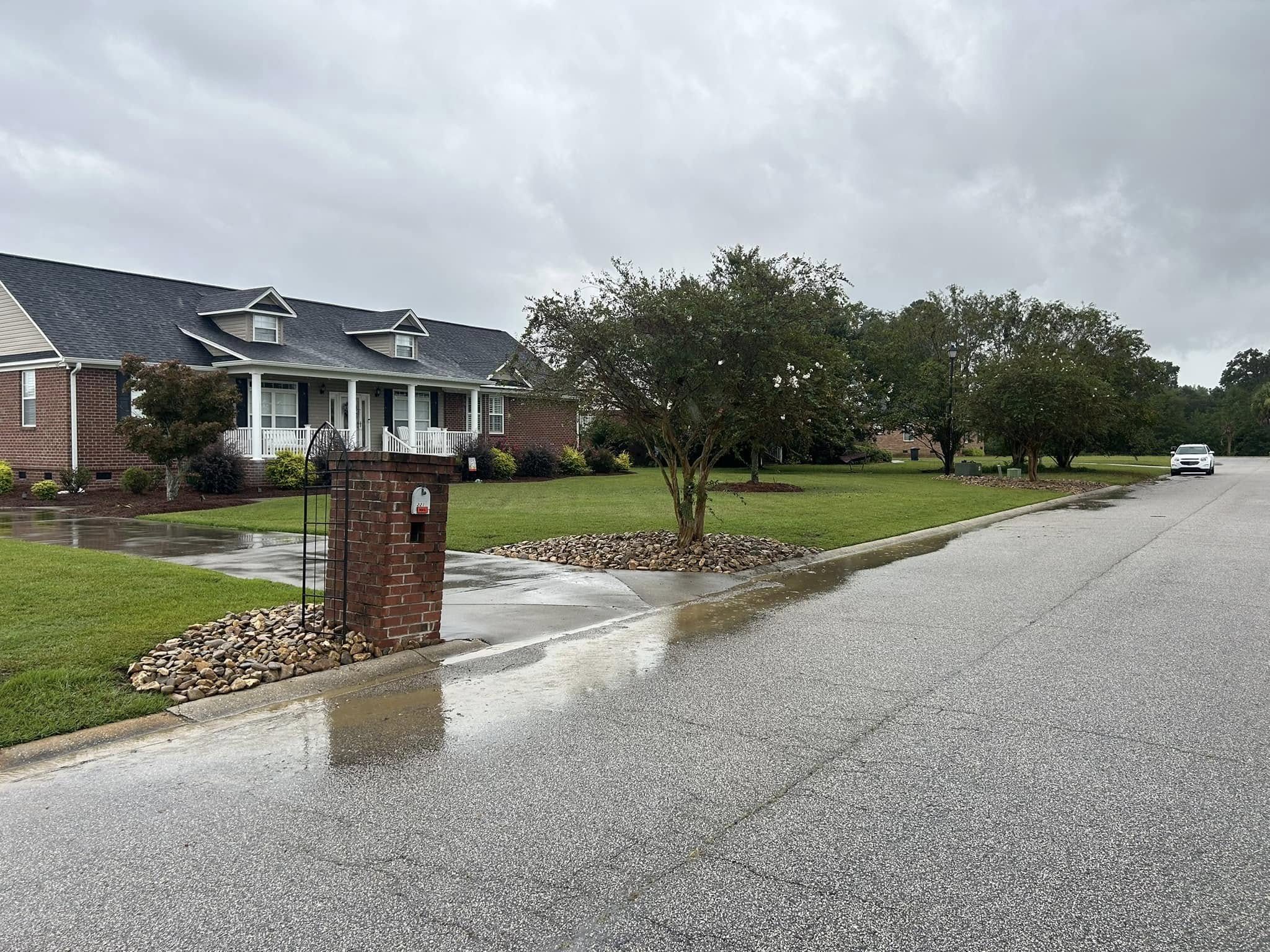  for Linhale Landscaping & Lawn Care in Florence, SC