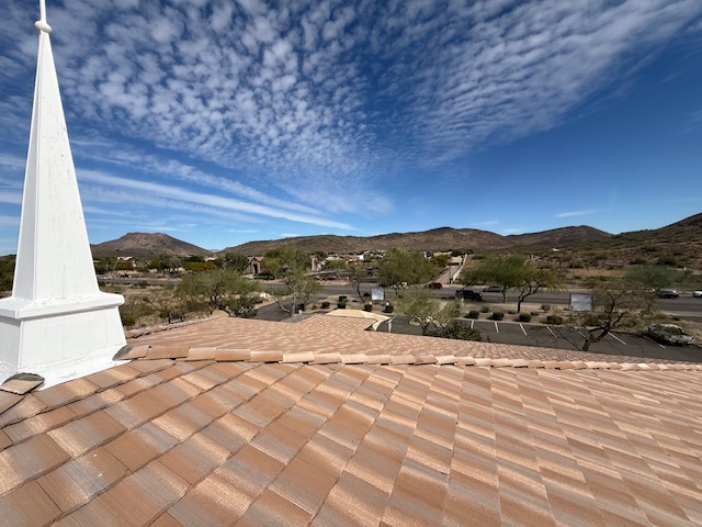Finished residential roof in Tucson