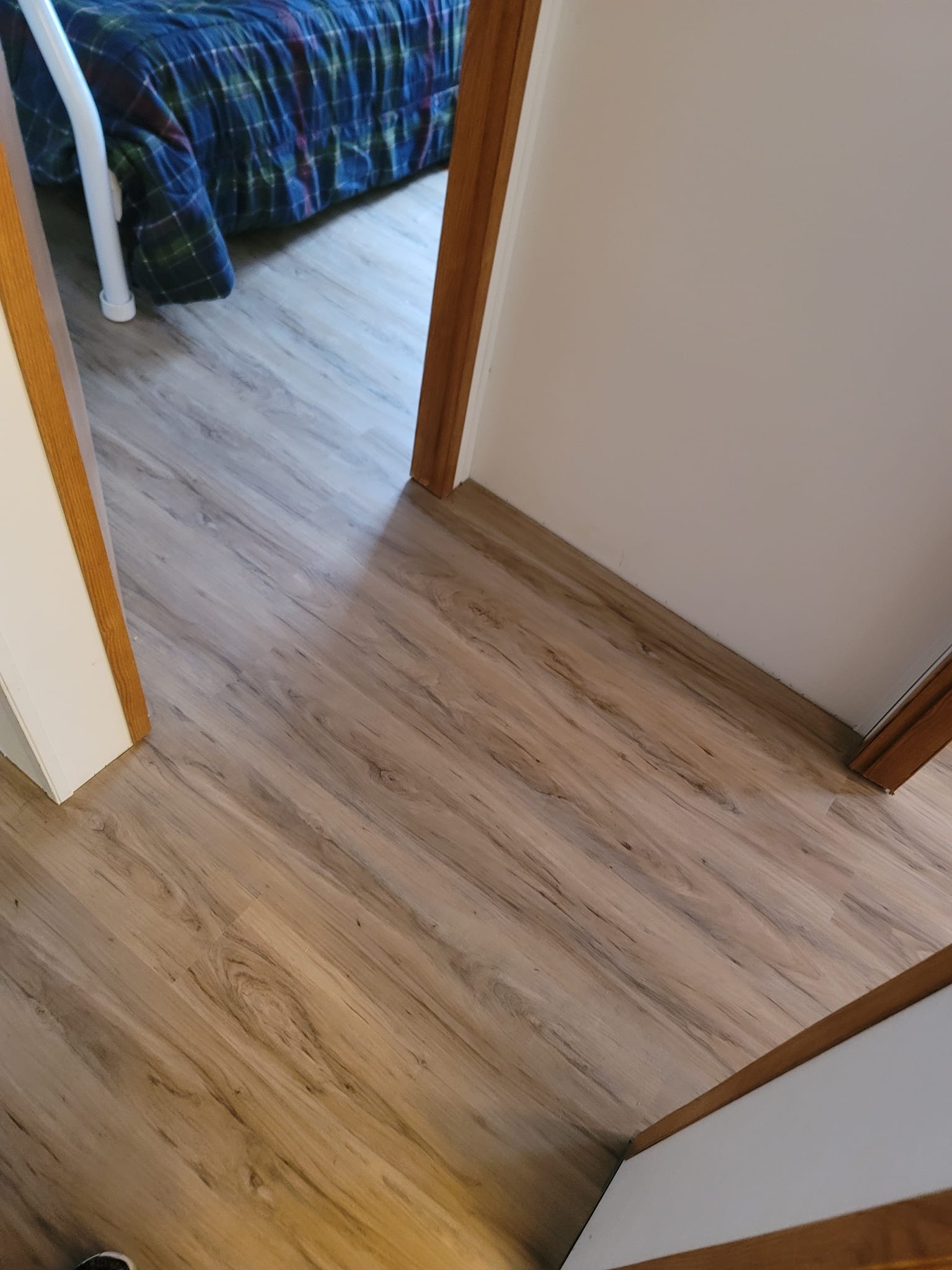 Flooring company Fast Floors Eau Claire in Eau Claire County, WI