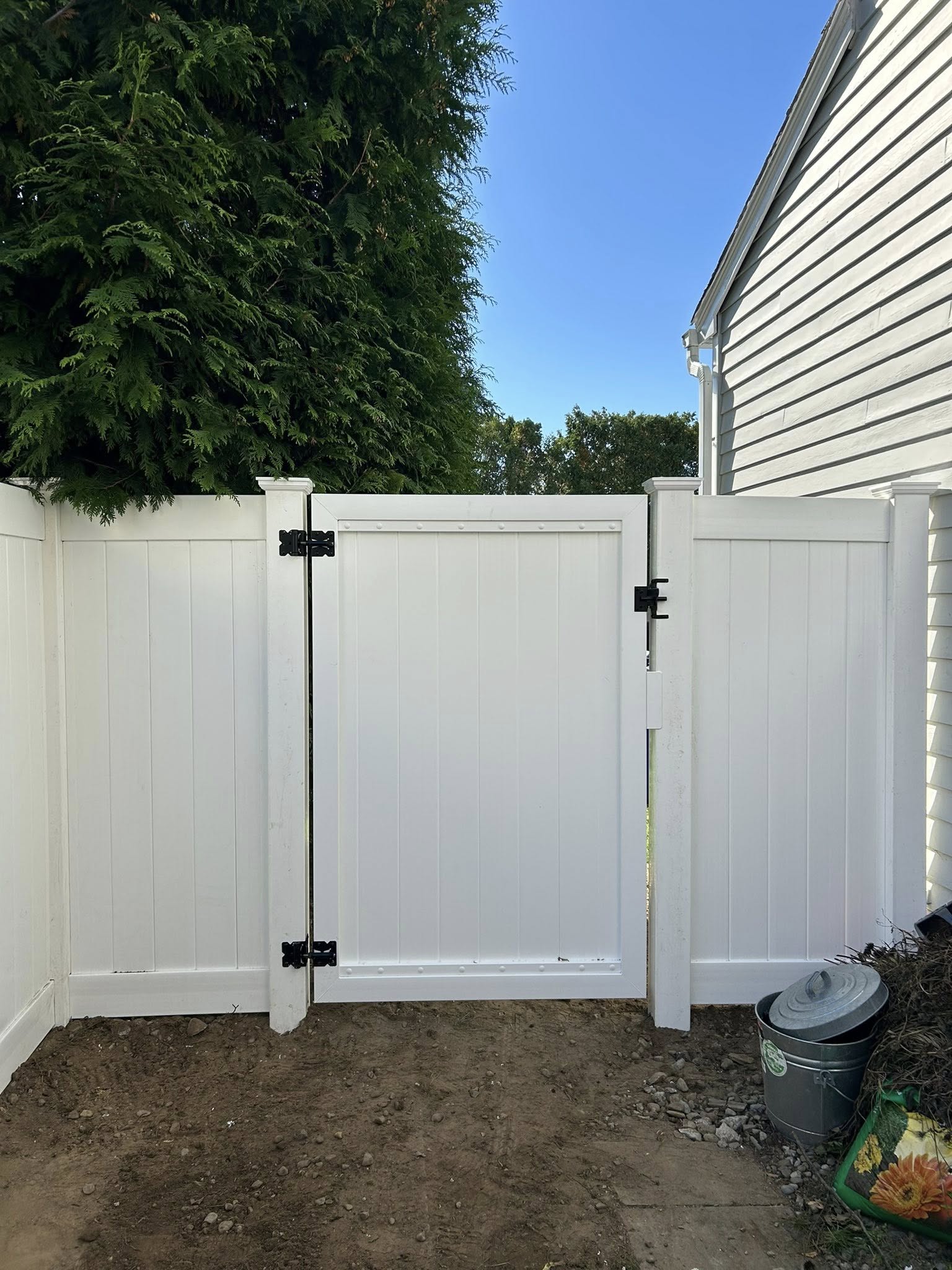  for Fencescapes LLC in Wolcott, CT