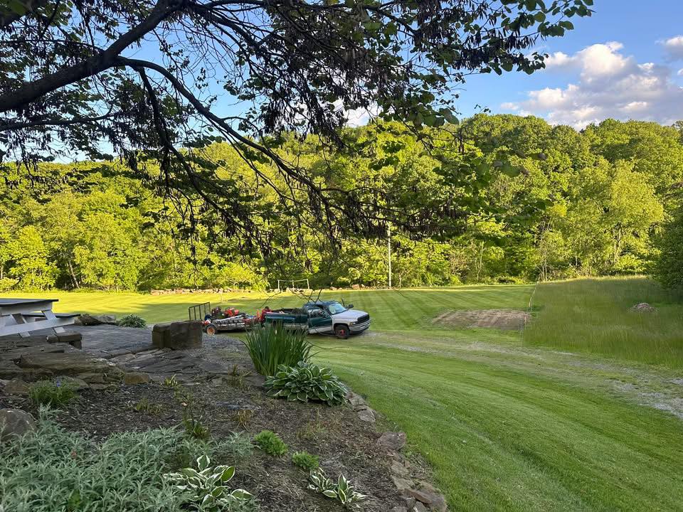  for Tr3s Brothers Creations Landscaping in Pittsburgh, PA