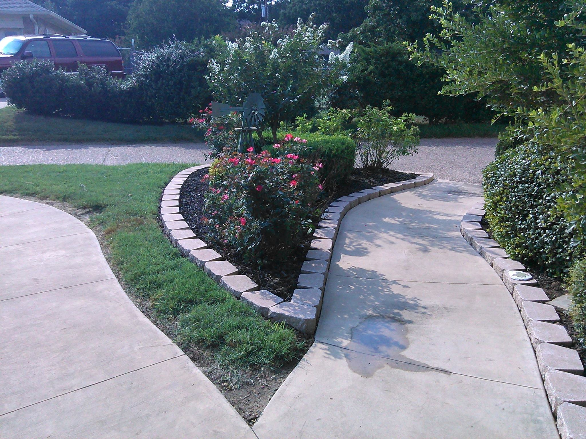 Landscaping company  Be Green Lawn Care & Landscaping, LLC in Denton, TX