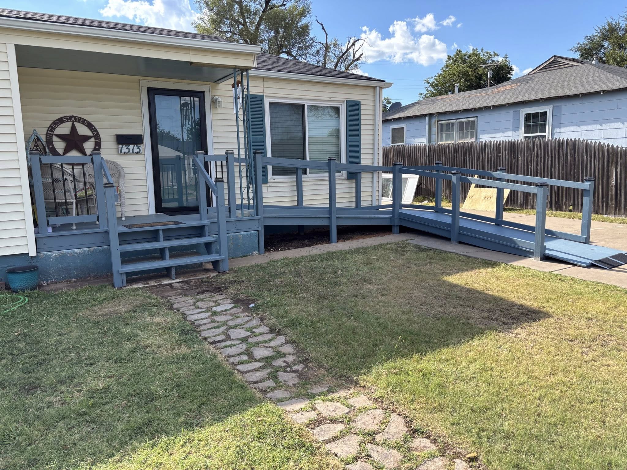  for Straight Edge Siding, Fencing & Decks in Pampa, TX