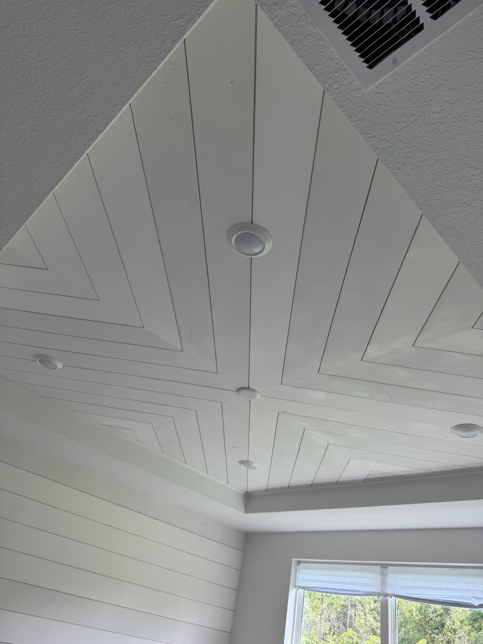  for MJ'S TRIM INC. in Orlando, FL