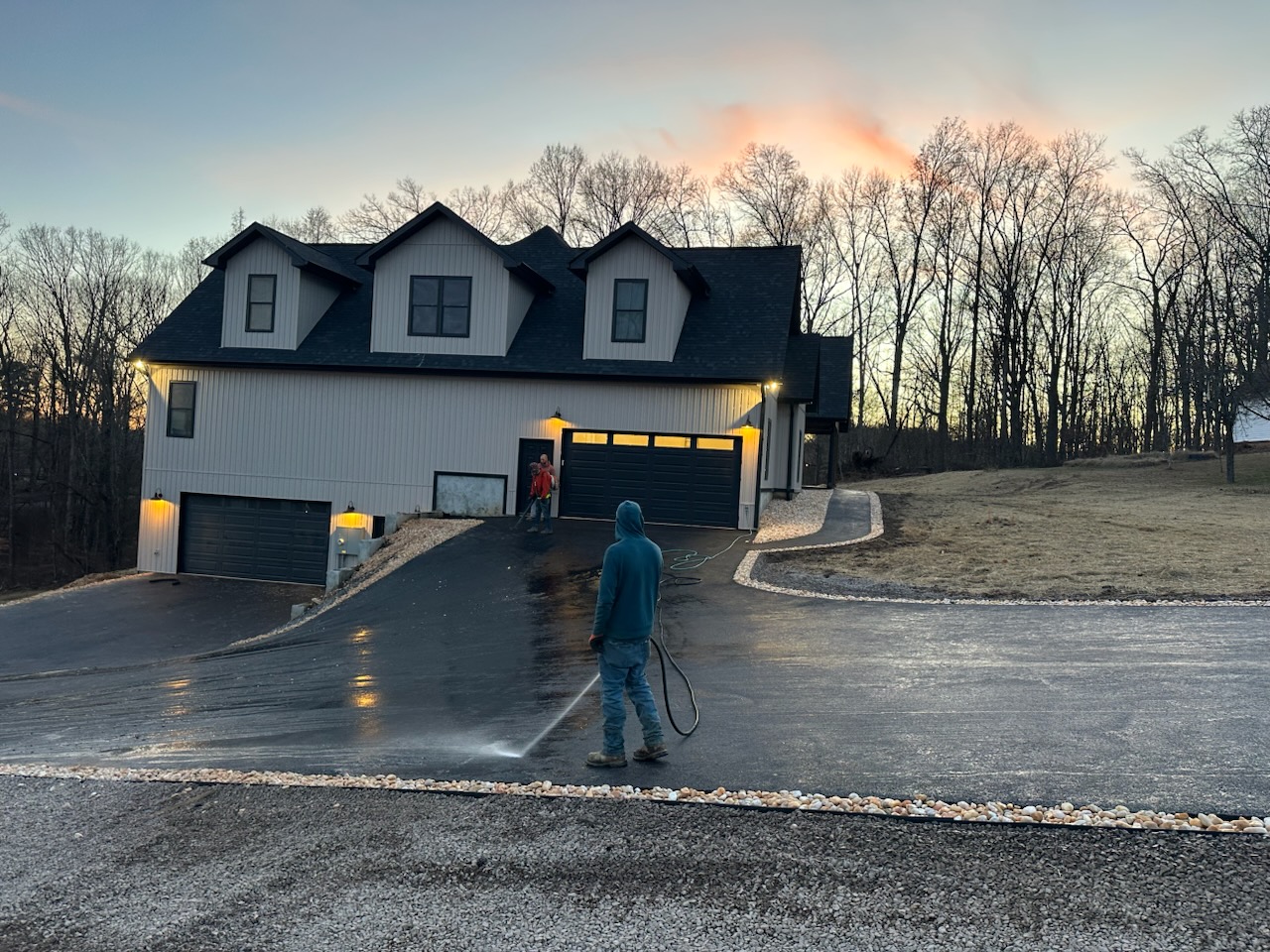 Metzler Paving and Sealcoating LLC team in Jacksboro, TN - people or person