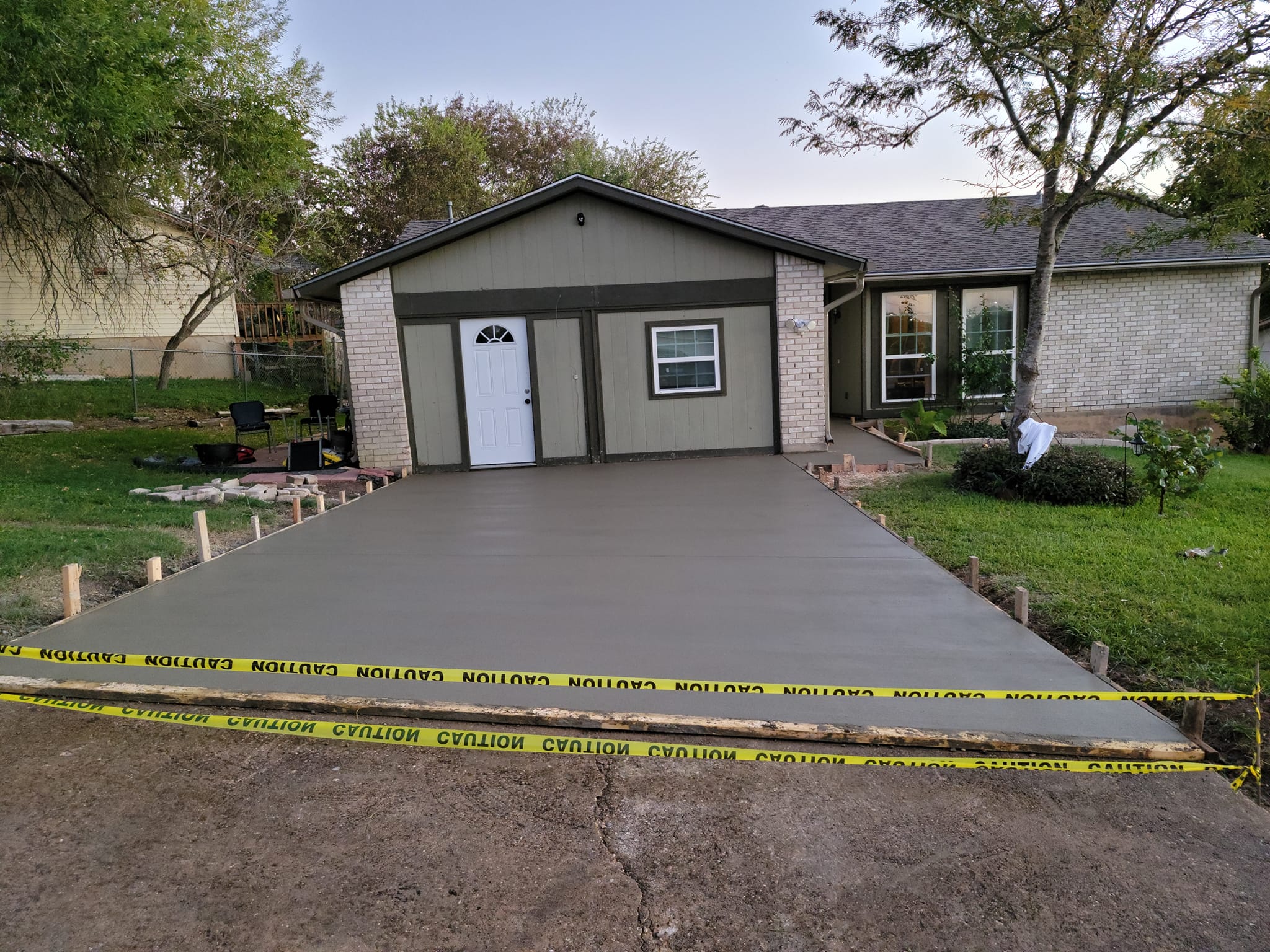 Affordable Concrete Specialist team in Round Rock, TX - people or person
