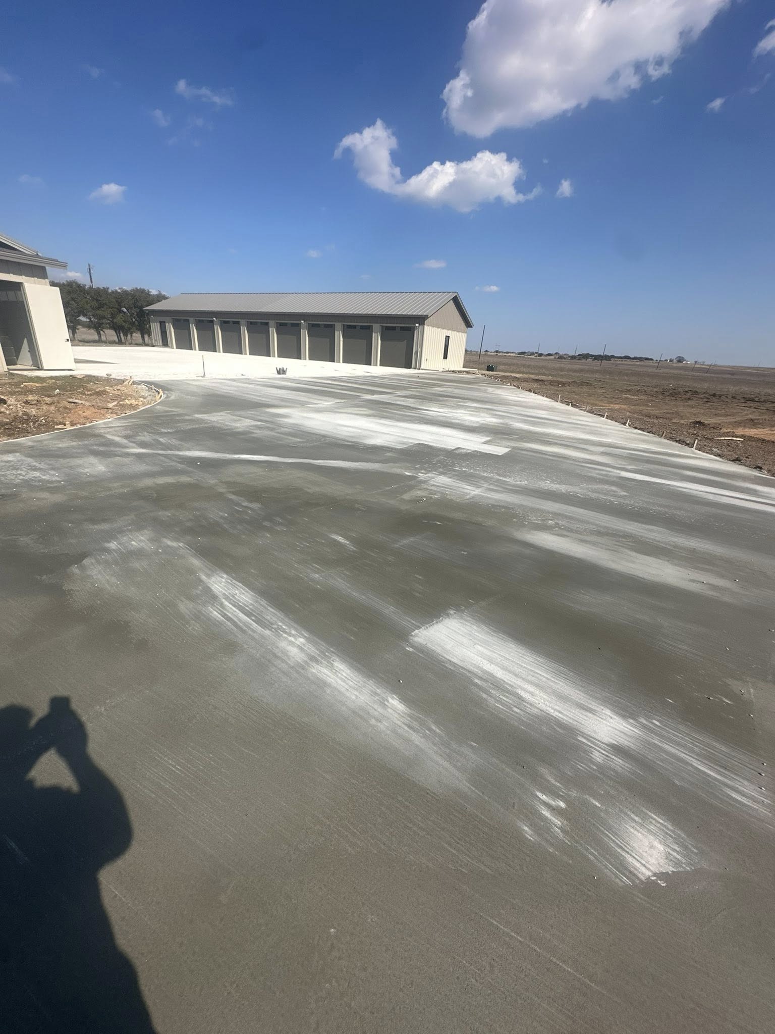  for Hernandez Masonry & Concrete LLC in Granbury, TX