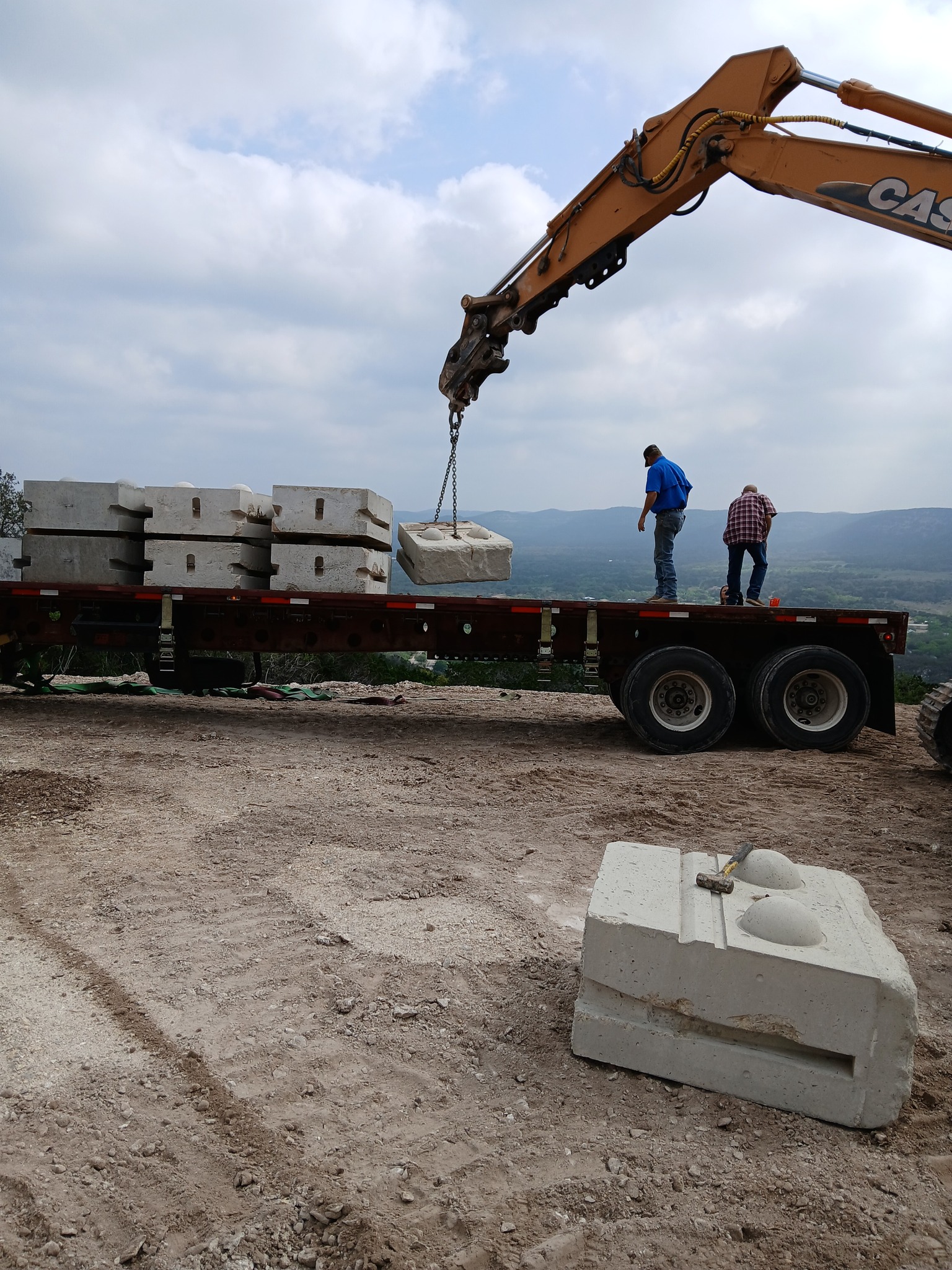  for Thompson Construction in Uvalde, TX