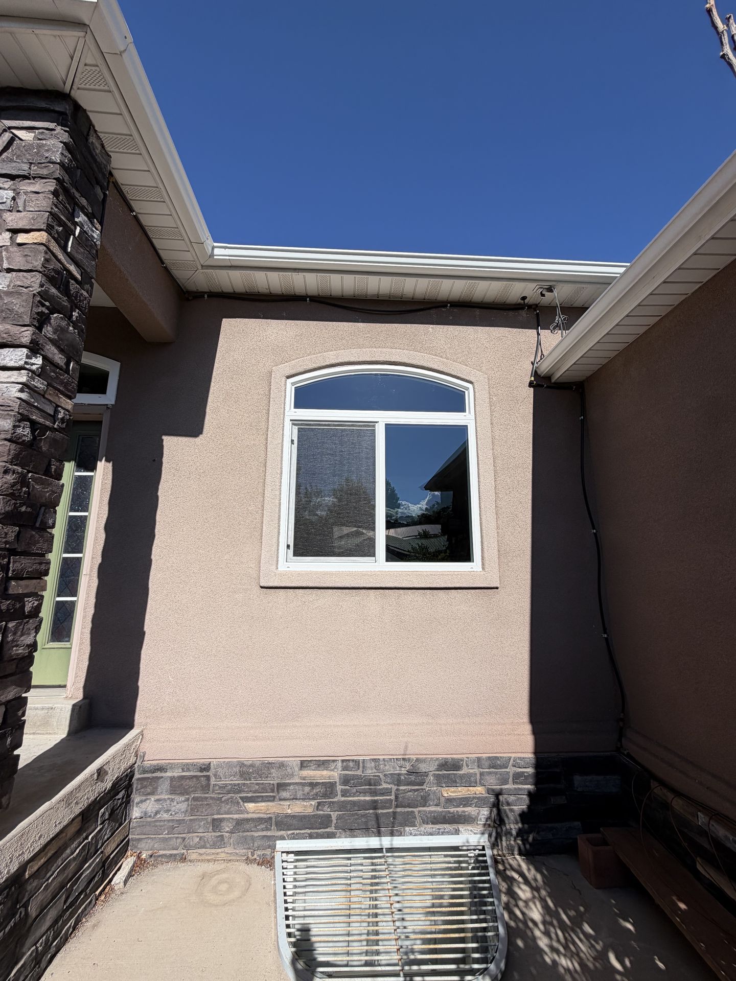  for Vivid Windows in Centerville, UT