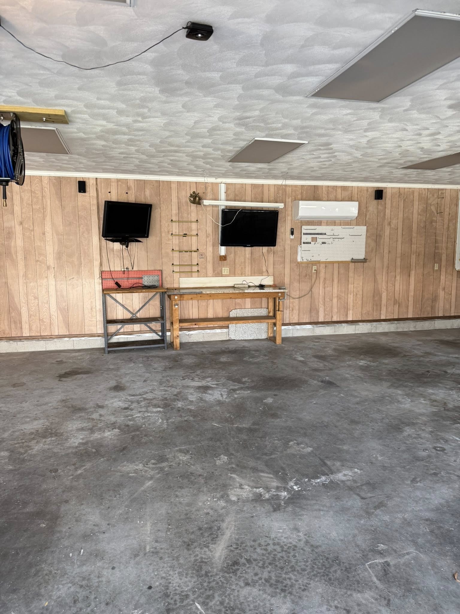  for S & D Dumpsters & Junk Removal in Virginia Beach, VA