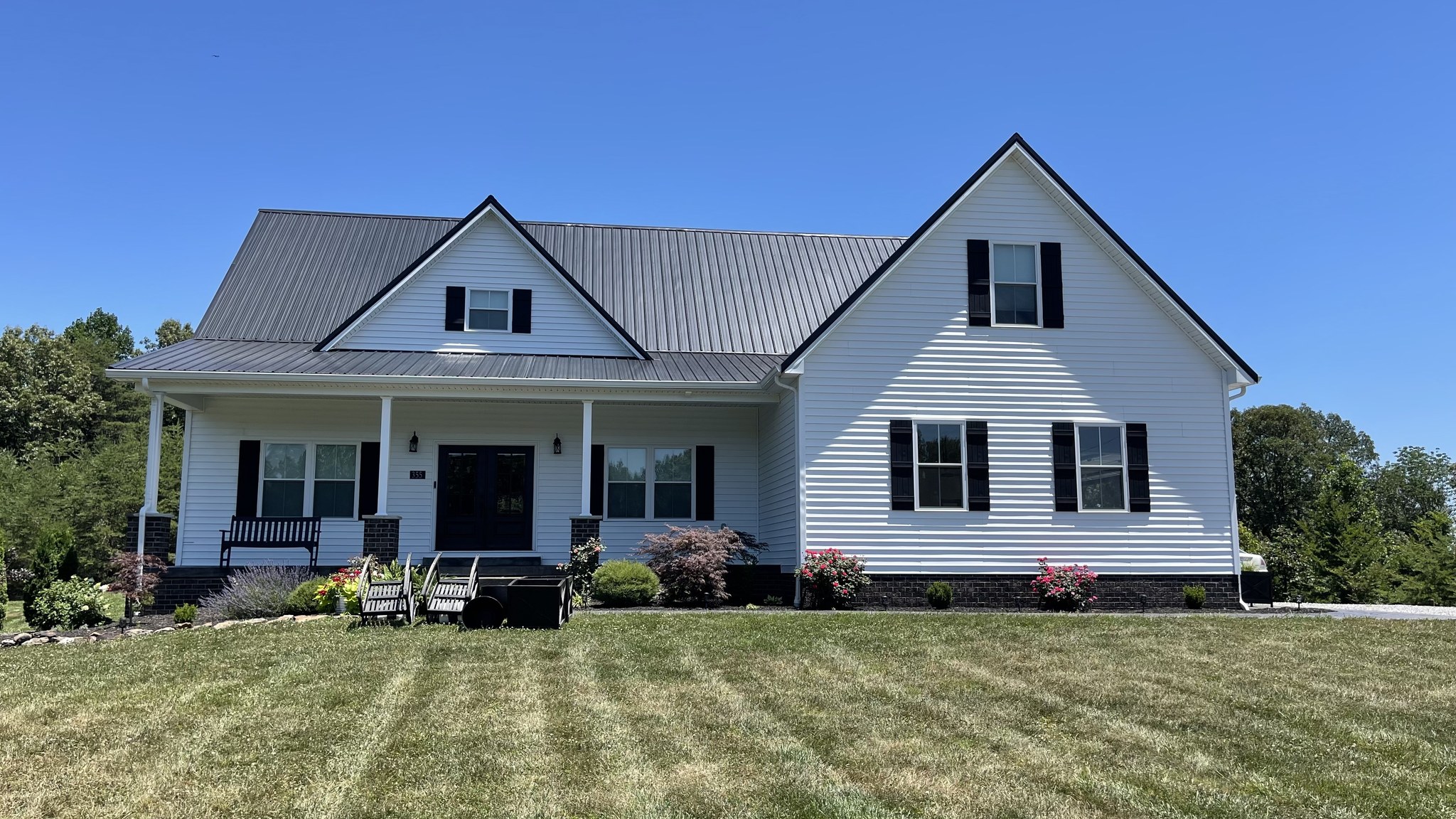 Bluegrass Brothers Exterior Services LLC team in Elizabethtown, KY - people or person