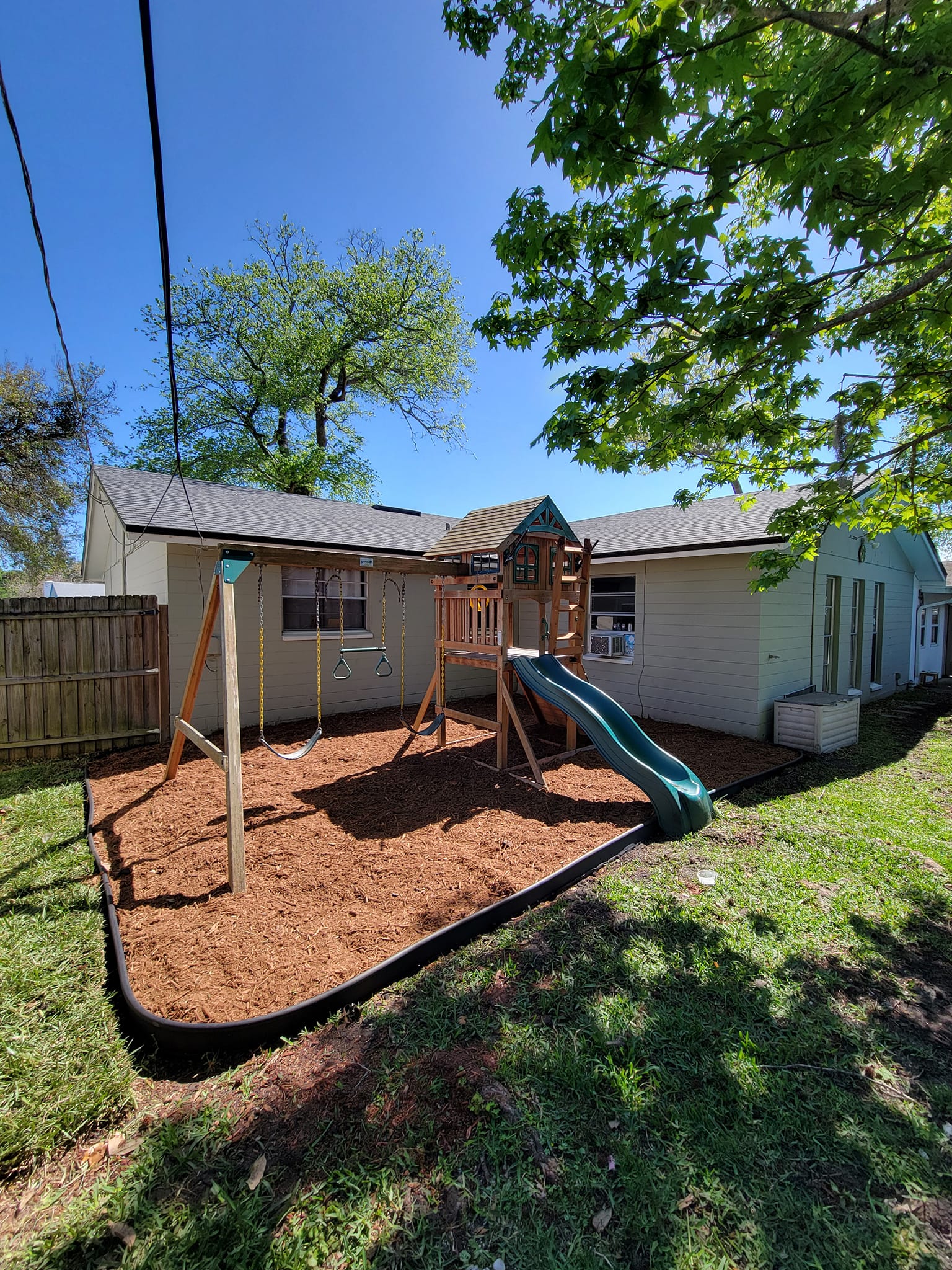 landscaping company Vanic's Landscaping in Port Orange, FL