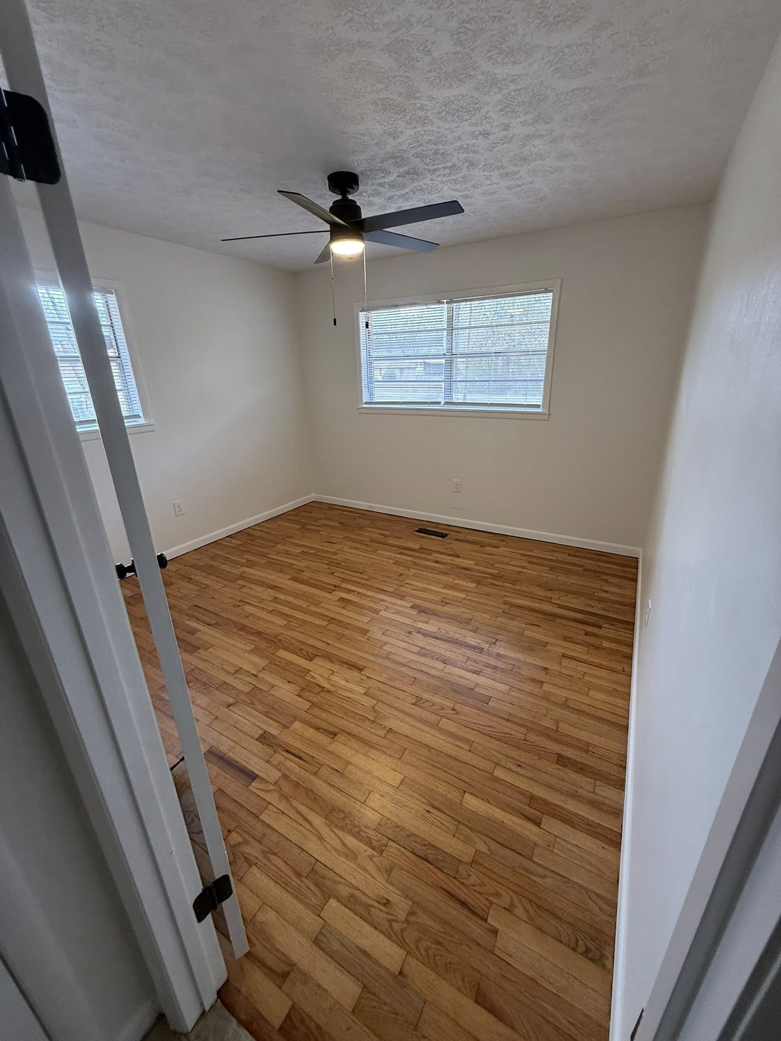  for Southland Fencing in Anniston, AL