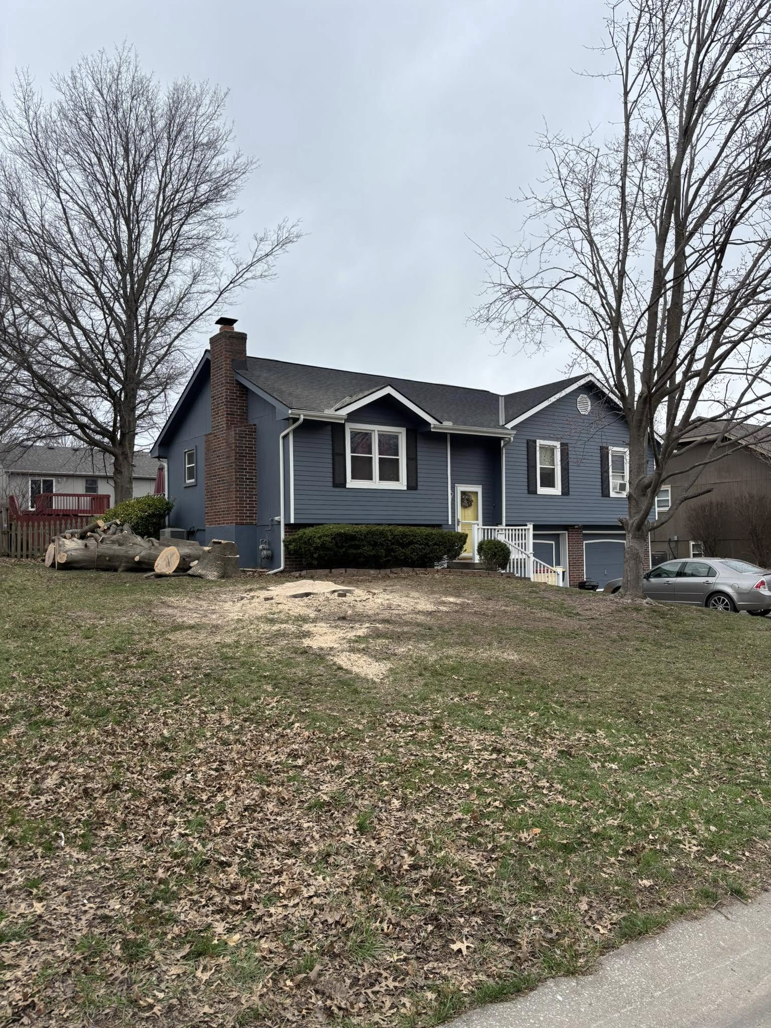 Tree Services company Cross Family Tree Service in Kearney, MO