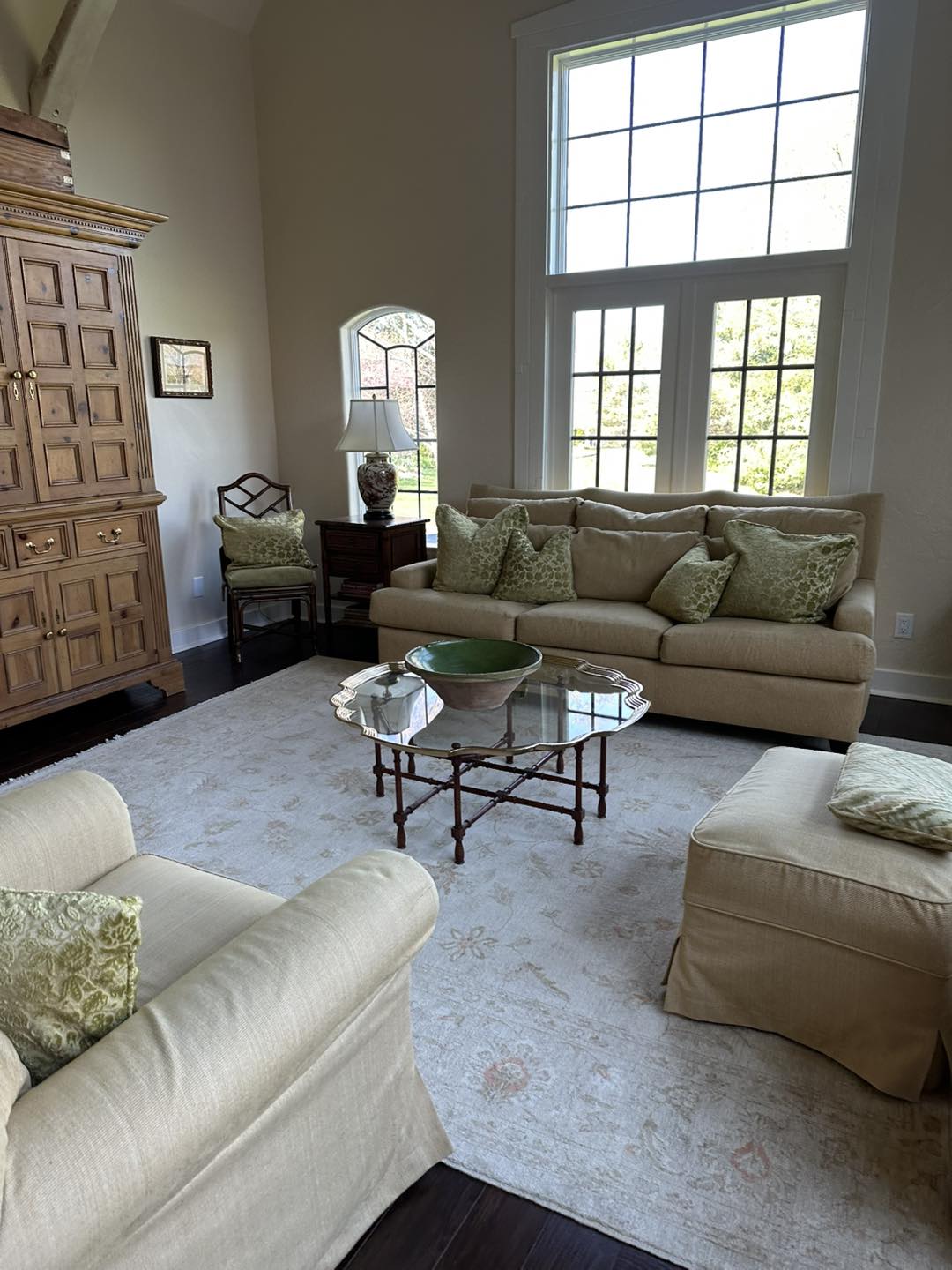 Residential & Commercial Cleaning Services company 2 Girls & A Towel in Springfield, MO